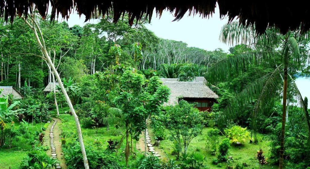 Wasai Tambopata Villa Bagian luar foto